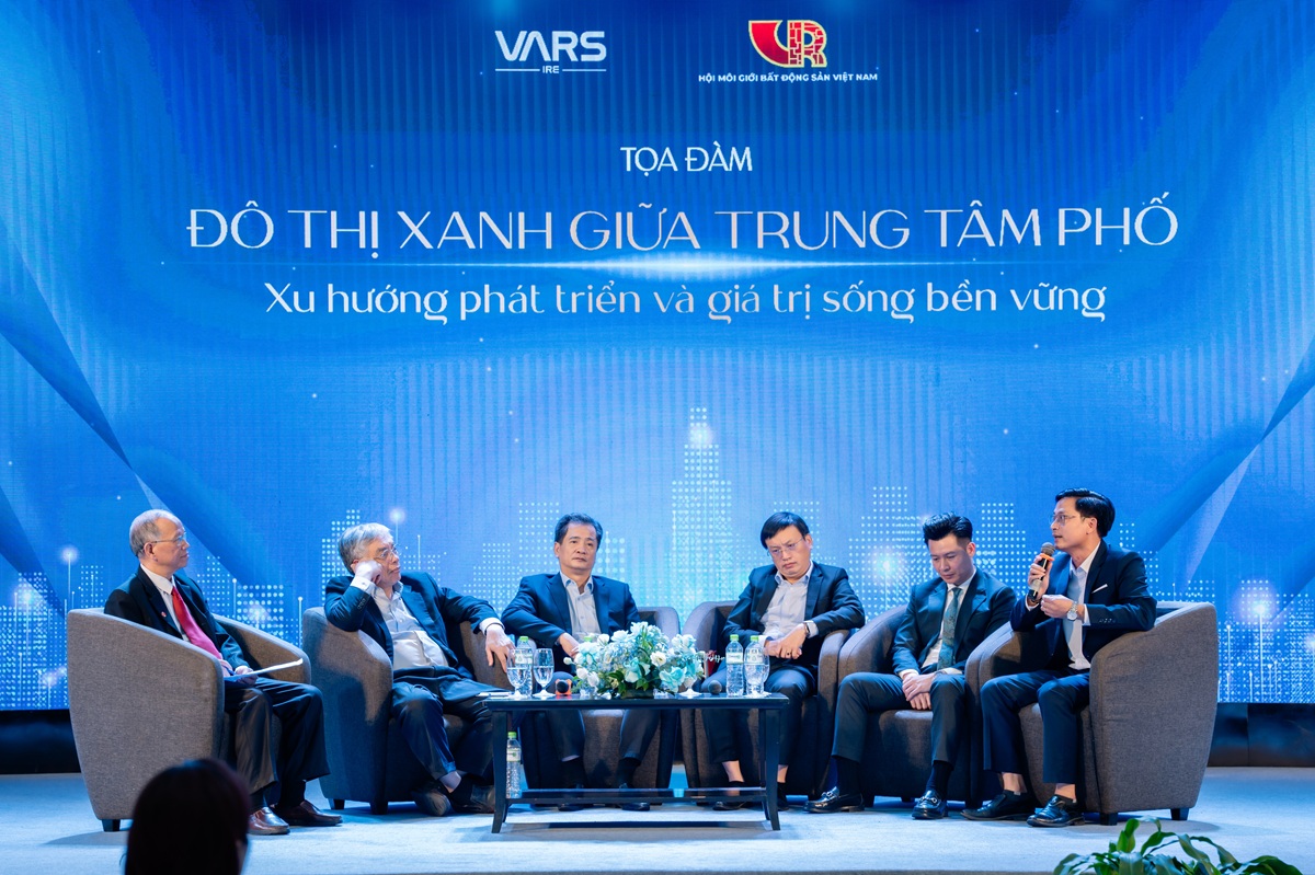 VARS IRE tổ chức thành công hội thảo "Nhận diện tiềm năng – Định hình xu hướng thị trường Bất động sản thủ phủ Nghệ An"